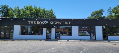 318 S Main St, Bartlett, IL, 60103-4423 | Card Image