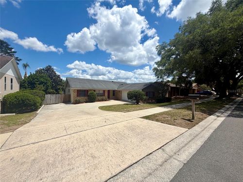 37 Hollow Branch Rd, APOPKA, FL, 32703-4924 | Card Image