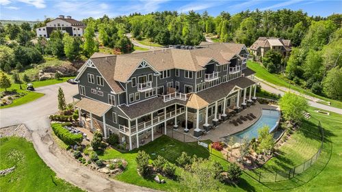 g16-2 Bumblebee Ln, Richmond, RI, 02898-1303 | Card Image