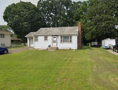 5607 Lyndale Ave N, Brooklyn Center, MN, 55430-3218 | Card Image