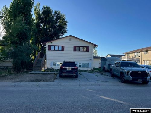 224 Indian Paintbrush St, Casper, WY, 82604-3864 | Card Image
