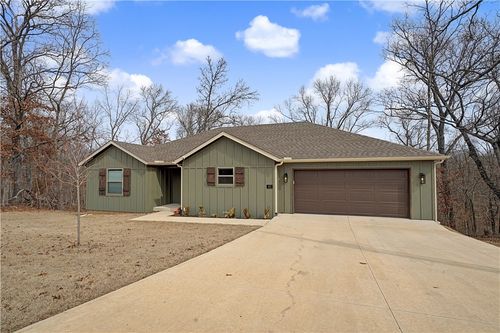 41 Shetland Dr, Bella Vista, AR, 72715-3805 | Card Image