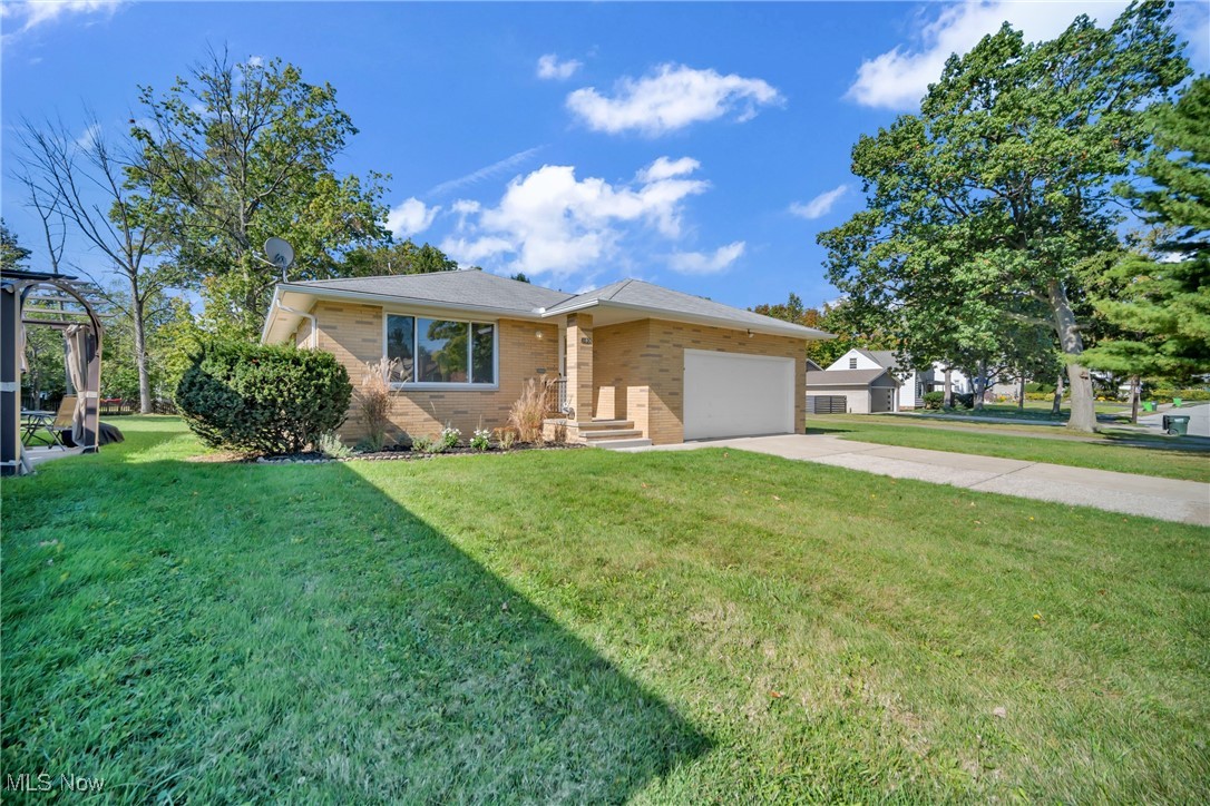 Westbrook Dr, Euclid, OH 44132