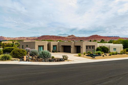 18 Boulder Cir W, Santa Clara, UT, 84765 | Card Image