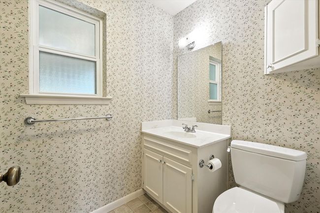 100 Hillcrest St, House other with 3 bedrooms, 2 bathrooms and null parking in Sanger TX | Image 12