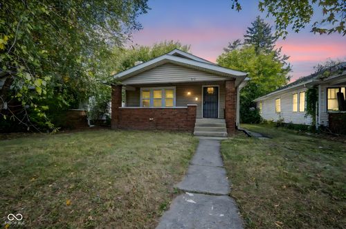 925 N Chester Ave, Indianapolis, IN, 46201-2628 | Card Image