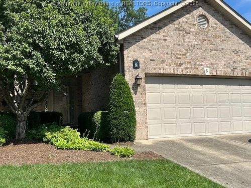 8 Dapplewood Rd, South Charleston, WV, 25309-2245 | Card Image
