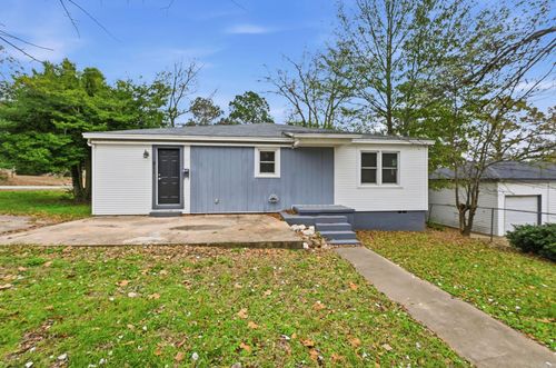 811 Hester, Benton, AR, 72015-3575 | Card Image