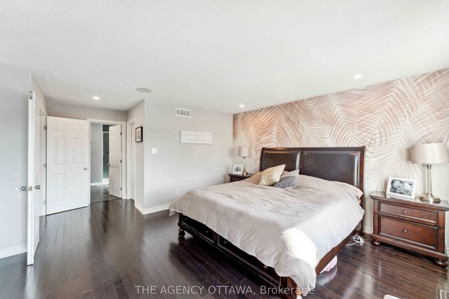 626 White Alder Ave, House other with 4 bedrooms, 4 bathrooms and 4 parking in Gloucester ON | Image 15