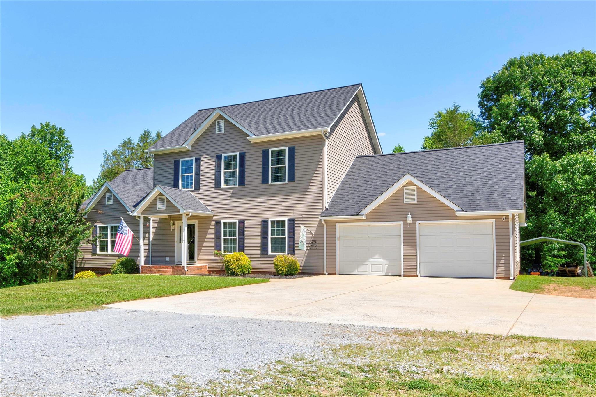 Crest Rd, Shelby, NC 28152