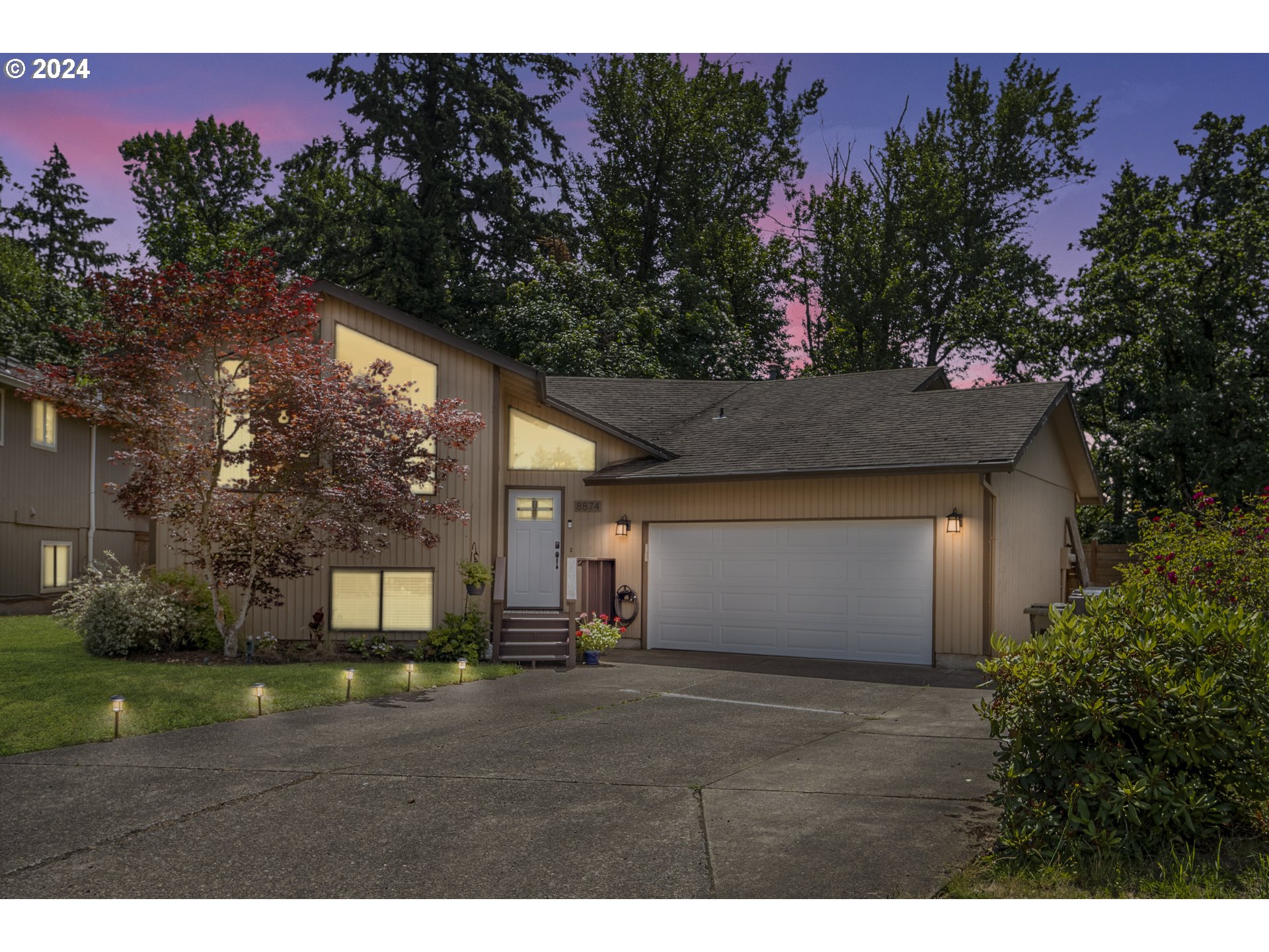 Casablanca Ct, Clackamas, OR 97015