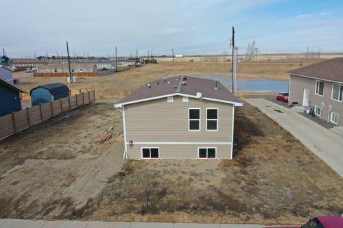 214 Klingers Street, Enchant, AB, T0K0V0 | Card Image