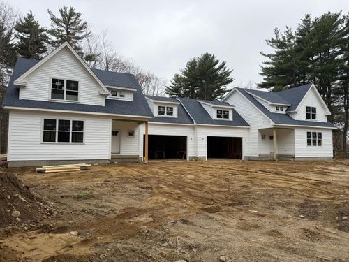 39 Mill Rd, North Hampton, NH, 03862-2320 | Card Image
