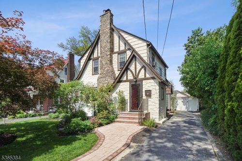7 Undercliff Rd, Millburn, NJ, 07041-1509 | Card Image
