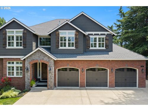 21818 Shannon Ln, West Linn, OR, 97068-9200 | Card Image