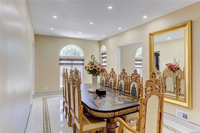 27 Ormond St, House other with 7 bedrooms, 8 bathrooms and null parking in Dix Hills NY | Image 7