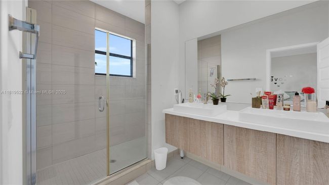 10380 Nw 88 Th Ter, Townhouse with 4 bedrooms, 3 bathrooms and null parking in Doral FL | Image 24