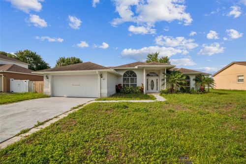 657 Mckinley Ct, KISSIMMEE, FL, 34758-3235 | Card Image