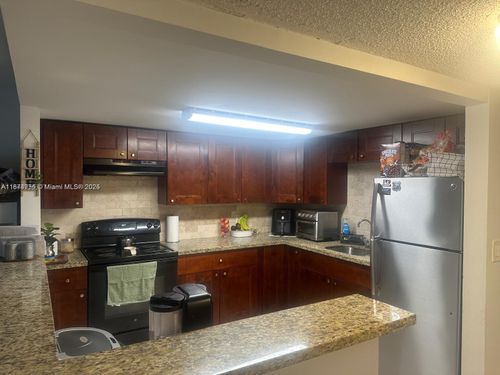 apt-8-11131 Royal Palm Blvd, Coral Springs, FL, 33065-6894 | Card Image