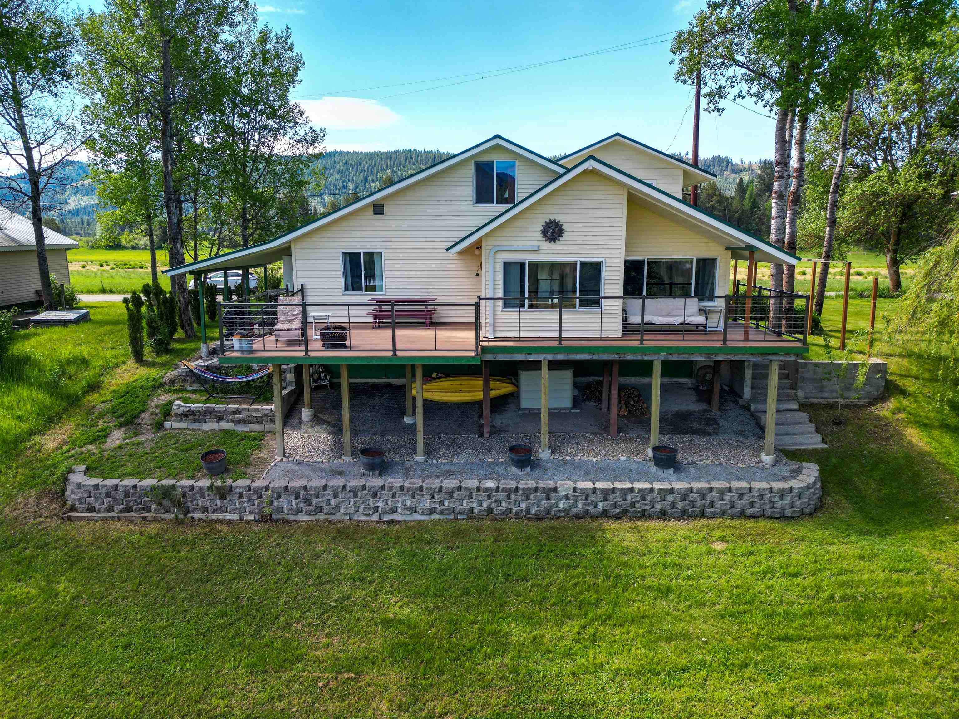 Yergens Rd, Newport, WA 99156
