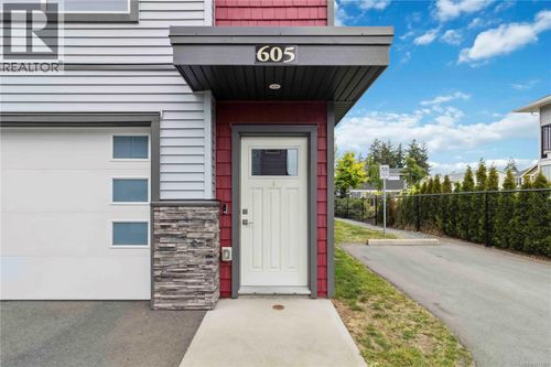 605-3351 Luxton Rd, Langford, BC, V9C0P2 | Card Image