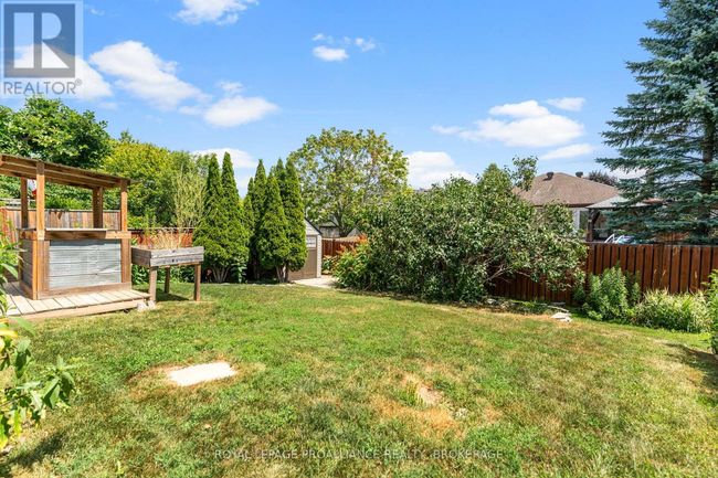 343 Sunrise Cres, House other with 4 bedrooms, 3 bathrooms and 4 parking in Kingston ON | Image 45