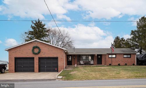 762 Sand Hill Rd, SELINSGROVE, PA, 17870-8374 | Card Image