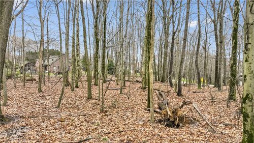 7 Red Brush Trl, Lancaster Twp, PA, 16037 | Card Image