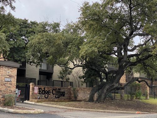 11815 Vance Jackson Rd, San Antonio, TX, 78230-1681 | Card Image