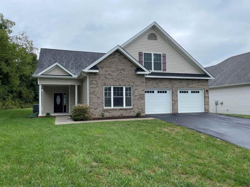 2951 Mystique Ct, Roanoke, VA, 24012-4046 | Card Image