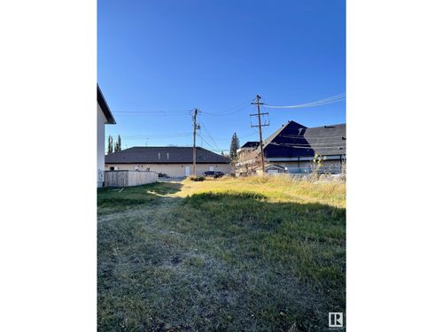 5100 47 St, Stony Plain, AB, T7Z2W5 | Card Image