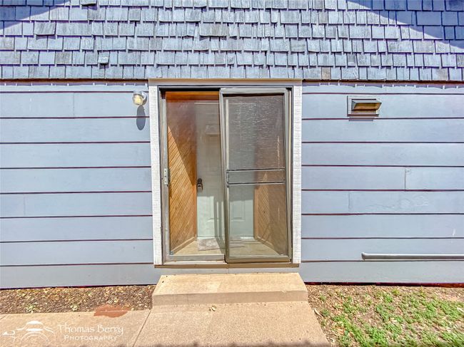 Property entrance | Image 5