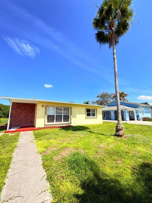 3231 Se Monte Vista St, Port St Lucie, FL, 34952-6112 | Card Image