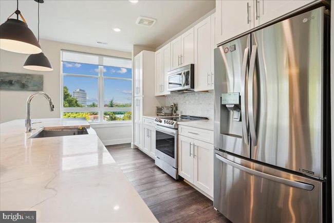 APT-412 - 1761 Old Meadow Rd, Condo with 2 bedrooms, 3 bathrooms and null parking in MCLEAN VA | Image 5