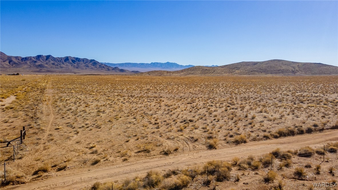 Land in Kingman 4