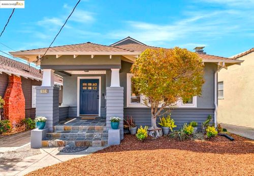 1026 Ventura Ave, Albany, CA, 94706-2529 | Card Image