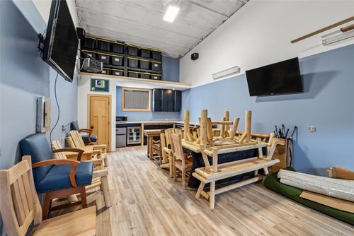 h2-2535 Aviator Ct, Steamboat Springs, CO, 80487 | Card Image