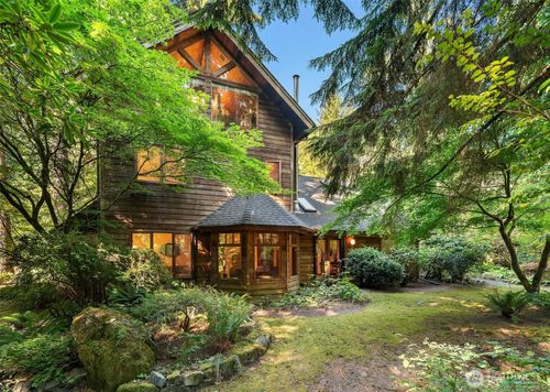 17804 Thorsen Rd Sw, Vashon, WA, 98070-4502 | Card Image