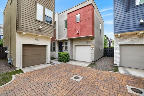 191 Log Pond Ln, Sacramento, CA, 95818-1131 | Card Image
