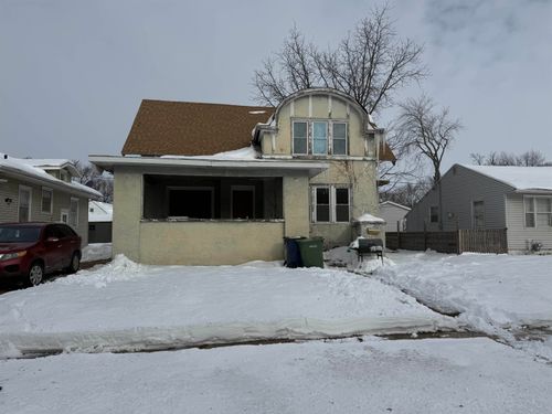 1116 W Mullan Ave, Waterloo, IA, 50701-2650 | Card Image