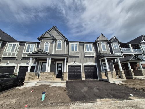 556 Hudson Cres, Midland, ON, L4R0J1 | Card Image