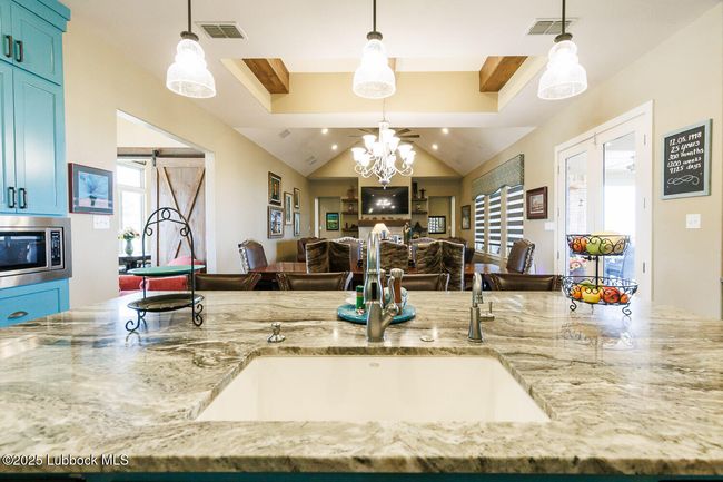 6611 Tiger Rd, House other with 3 bedrooms, 3 bathrooms and null parking in Ropesville TX | Image 35