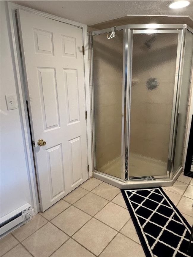 2057 Mccann Dr, House other with 2 bedrooms, 1 bathrooms and 2 parking in Shenango-CRA PA | Image 8