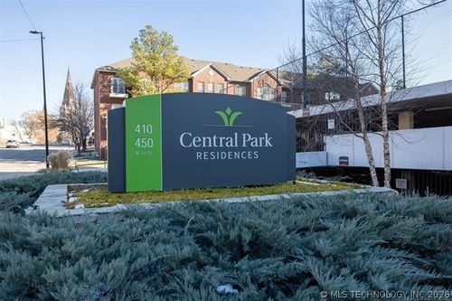 1722-410 W 7th St, Tulsa, OK, 74119-1055 | Card Image