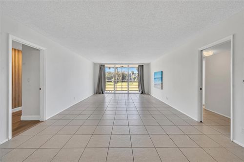 apt-205-905 Cypress Ter, Pompano Beach, FL, 33069-4009 | Card Image