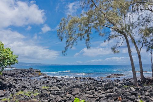 2048 Kalanianaole St, HILO, HI, 96720-4946 | Card Image