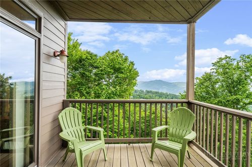 10-c-146 Pleasant Vw, Sugar Mountain, NC, 28604-6608 | Card Image