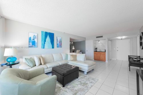 707-3590 S Ocean Blvd, South Palm Beach, FL, 33480-5742 | Card Image