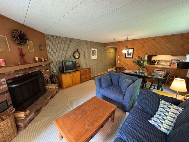 F - 11F Snow Tree Ln, Condo with 1 bedrooms, 2 bathrooms and null parking in West Dover VT | Image 9