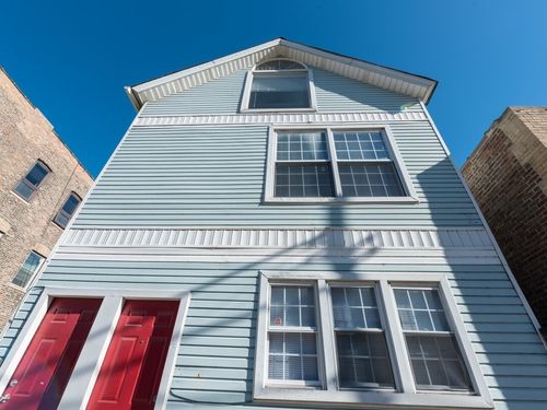 1r-2445 Clybourn Ave, Chicago, IL, 60614-1943 | Card Image